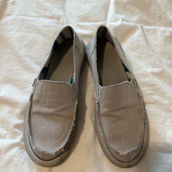 Sanuk Light Gray Slip-On Loafers - Picture 1 of 3